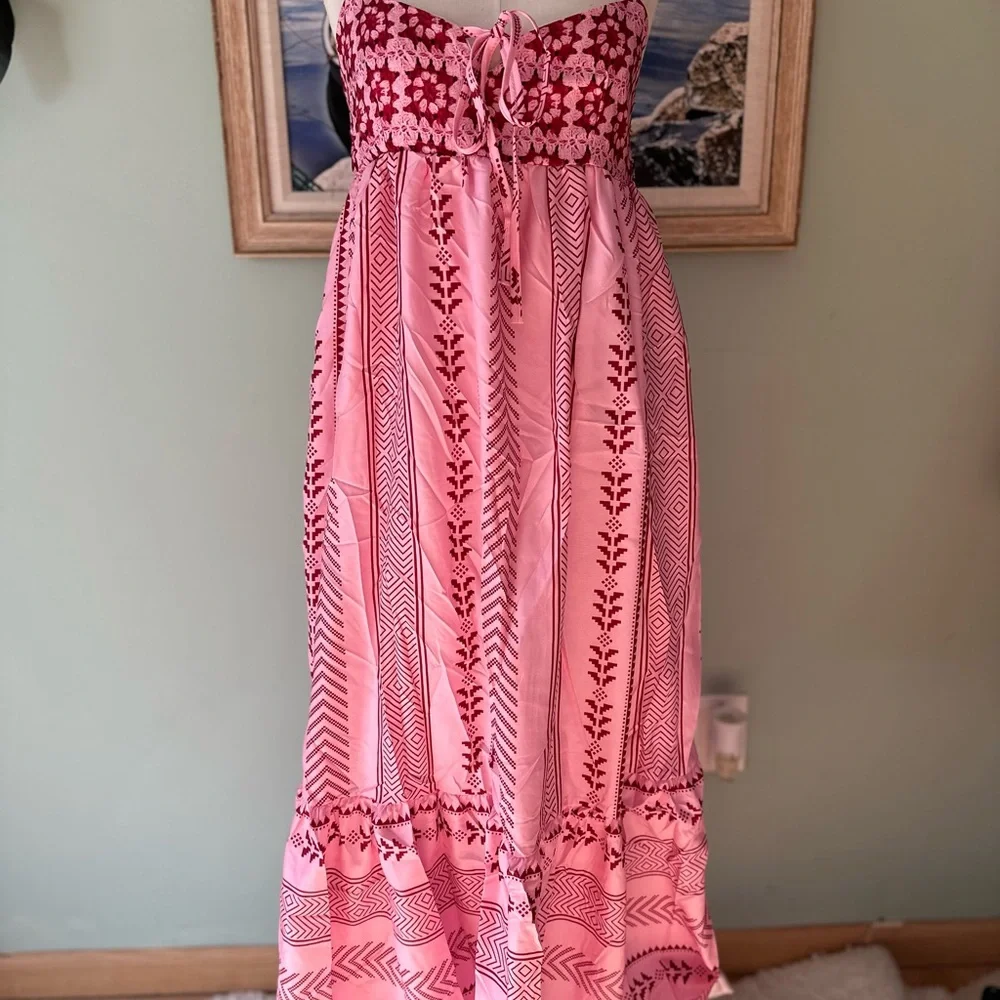 Pink Patterned Maxi Dress - Picture 3 of 9